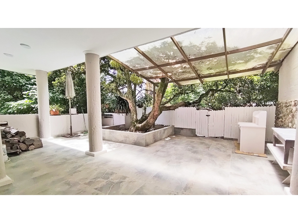 Casa en arriendo en El Tesoro, Medellín · foto 9 de 23