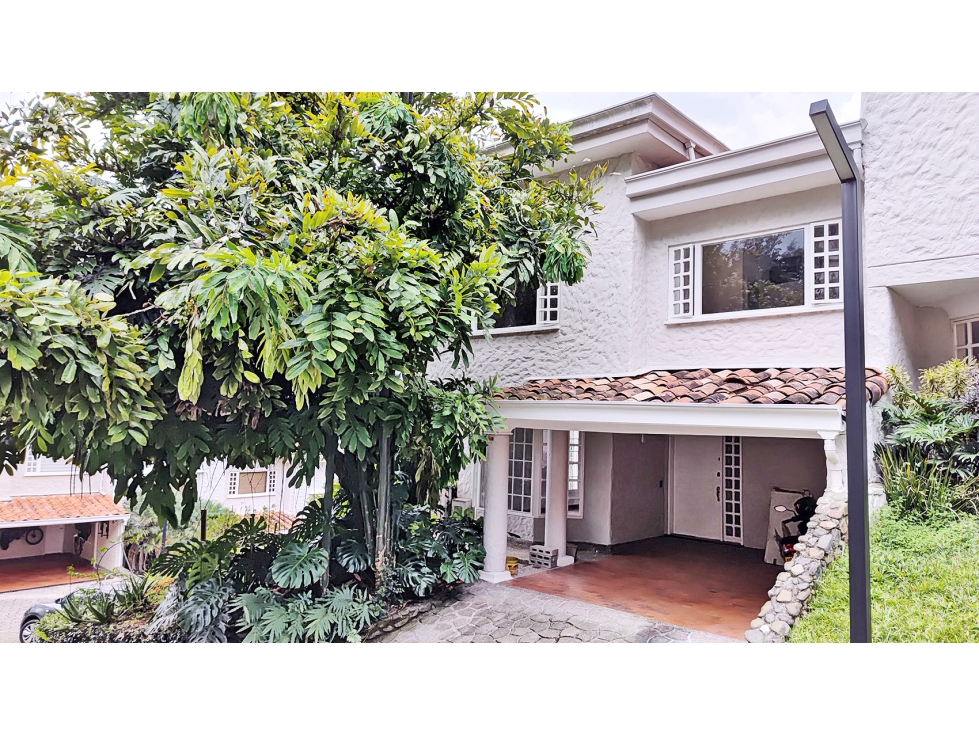 Casa en arriendo en El Tesoro, Medellín · foto 23 de 23