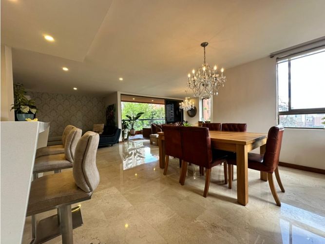 Apartamento en venta en Lalinde, Medellín · foto 4 de 24