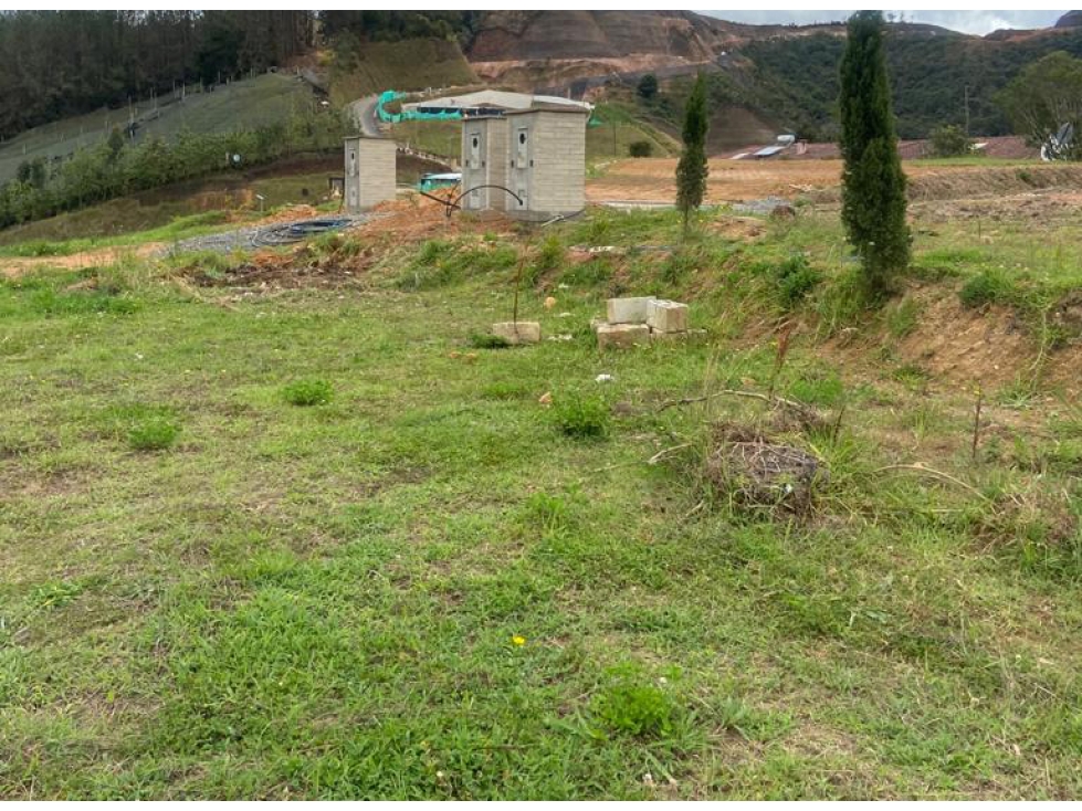 Land in Lejos del nido (1768 m²) for Sale - 3