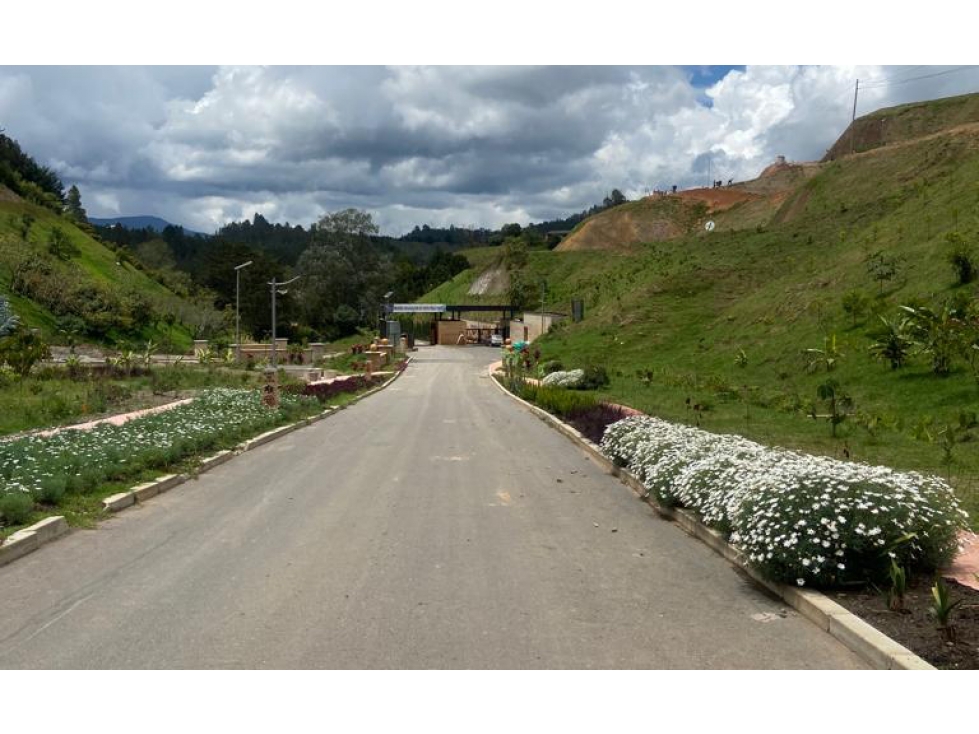 Land in Lejos del nido (1768 m²) for Sale - 4