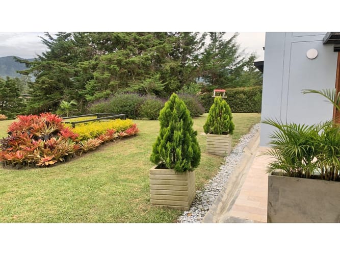 Casa de 4 alcobas en venta en El Salado, Rionegro, 400 m² · foto 6 de 20