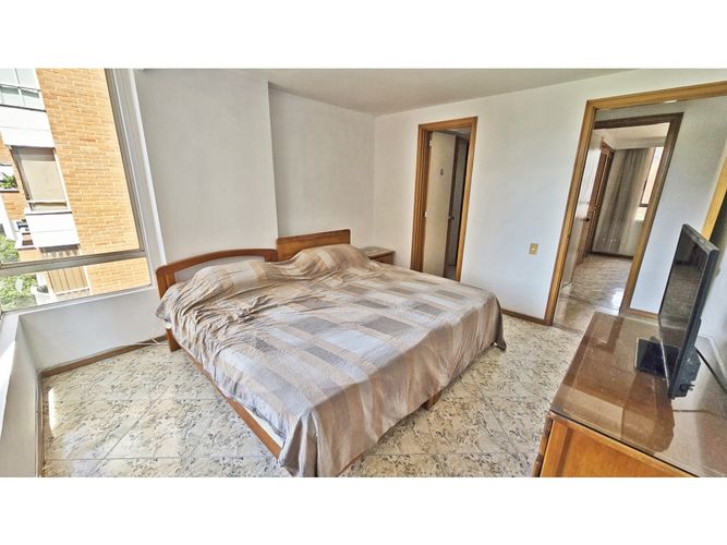 Apartamento de 2 alcobas en venta en La Florida, Medellín, 105 m² · foto 9 de 15