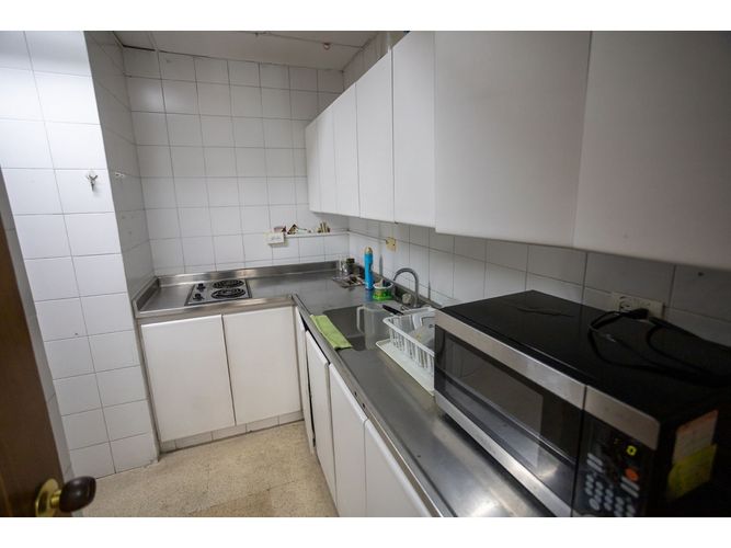Oficina en venta en La Candelaria, Medellín, 2413 m² · foto 8 de 24