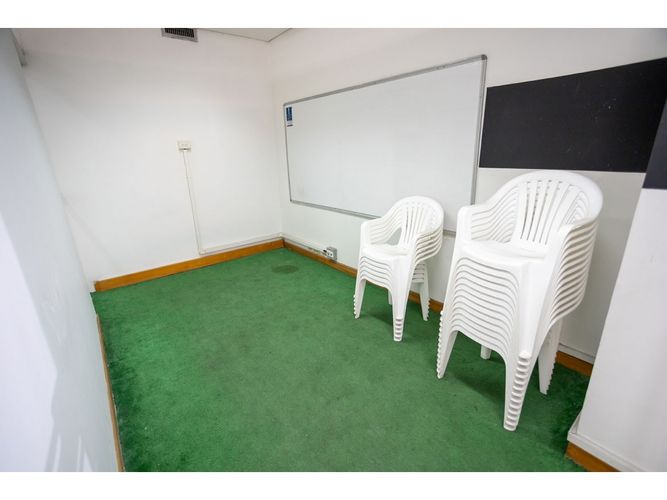 Oficina en venta en La Candelaria, Medellín, 2413 m² · foto 10 de 24