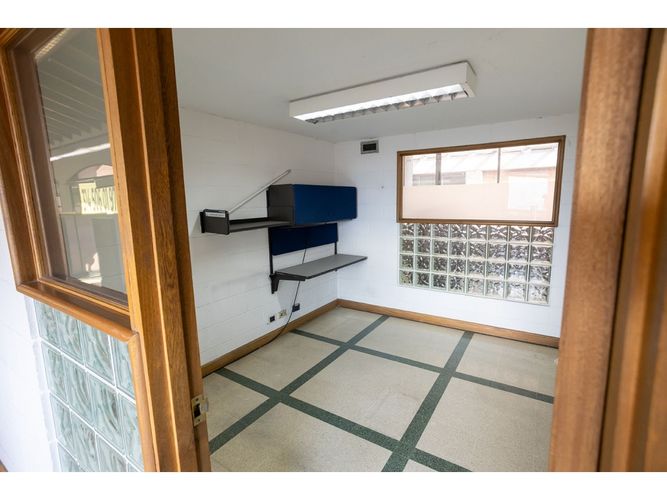 Oficina en venta en La Candelaria, Medellín, 2413 m² · foto 13 de 24