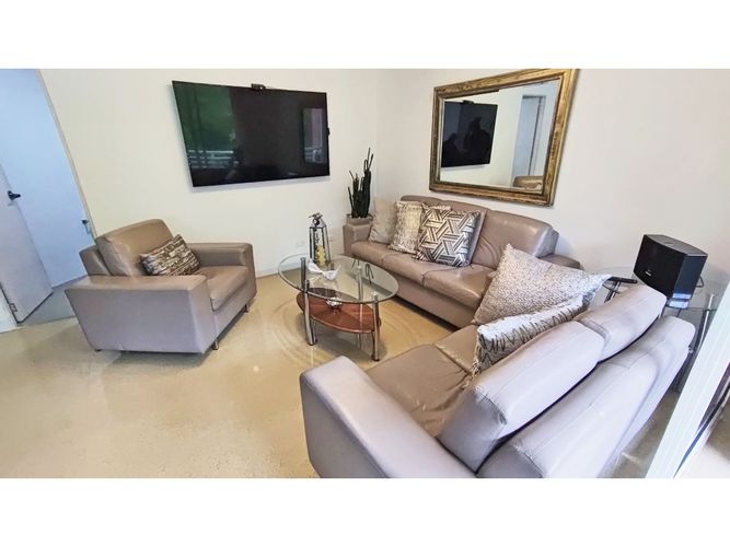 Apartamento en venta en La Florida, Medellín · foto 3 de 19