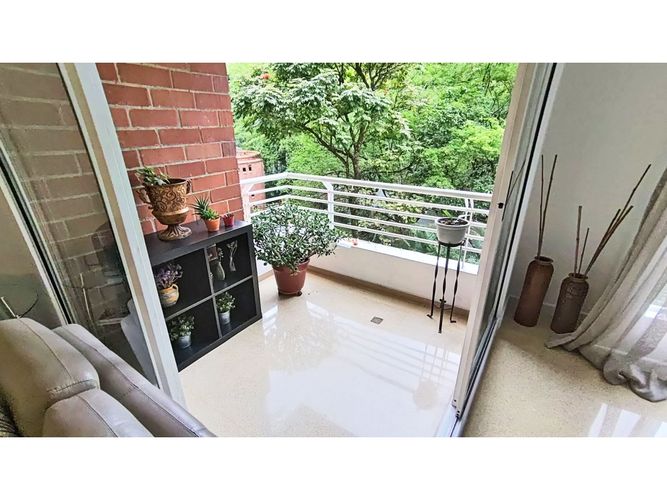 Apartamento en venta en La Florida, Medellín · foto 4 de 19