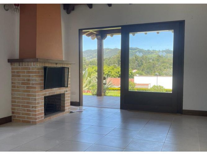 Casa de 2 alcobas en venta en La Ceja, 158 m² · foto 12 de 19