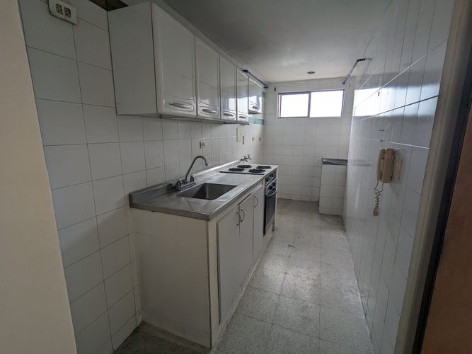Apartamento de 4 alcobas en venta en Centro, Neiva, 110 m² · foto 6 de 19