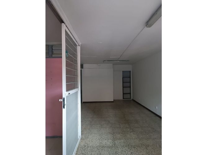 Local en arriendo en Estadio, Medellín, 36 m² · foto 3 de 3