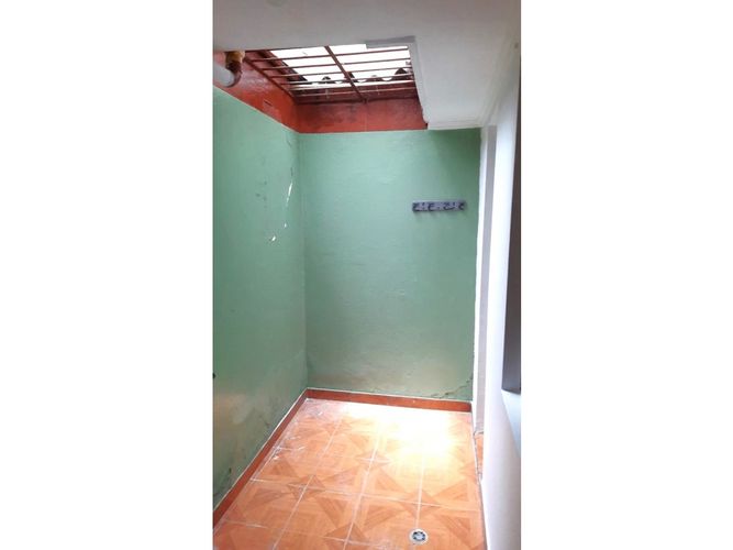 Casa de 4 alcobas en venta en Rodeo Alto, Medellín, 110 m² · foto 4 de 24