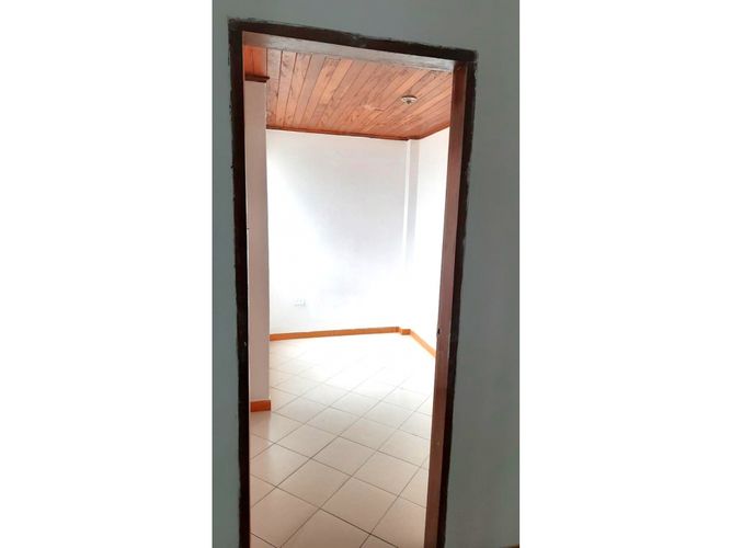 Casa de 4 alcobas en venta en Rodeo Alto, Medellín, 110 m² · foto 20 de 24
