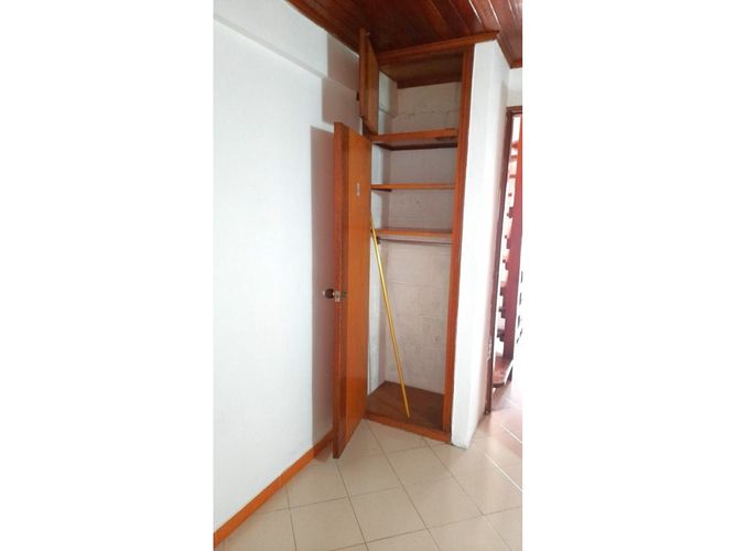 Casa de 4 alcobas en venta en Rodeo Alto, Medellín, 110 m² · foto 21 de 24