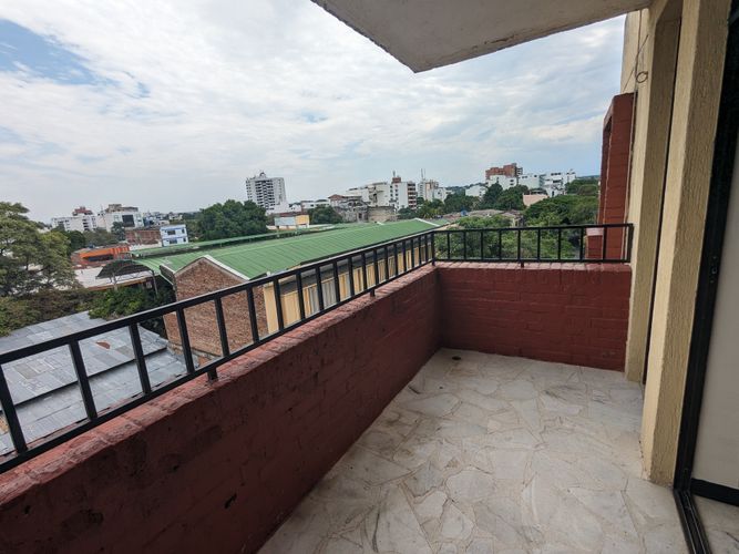 Apartamento de 4 alcobas en venta en Centro, Neiva, 110 m² · foto 2 de 19