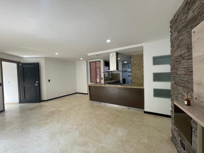 Apartamento de 3 alcobas en arriendo en Laureles, Medellín, 105 m² · foto 15 de 19