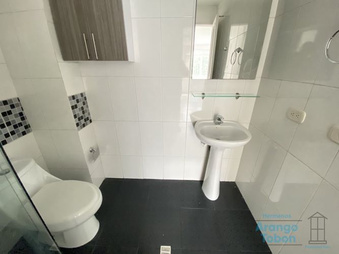 Edificio en venta en Conquistadores, Medellín · foto 17 de 20