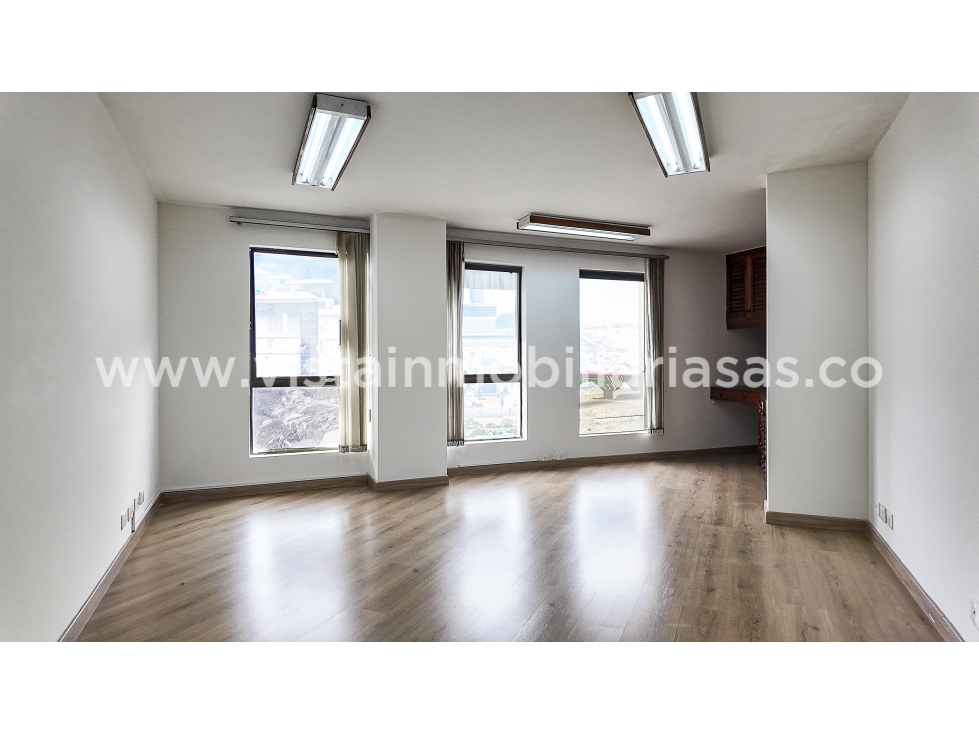 Oficina en Arriendo en El centro, Manizales