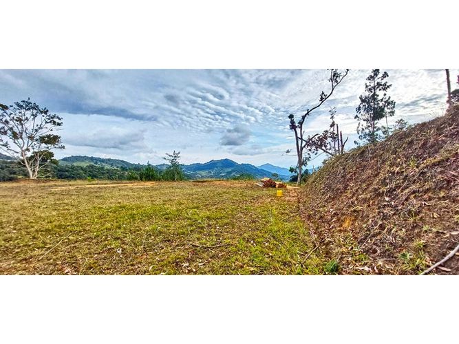 Lote en venta en Pantanillo, El Retiro, 2258 m² · foto 7 de 13