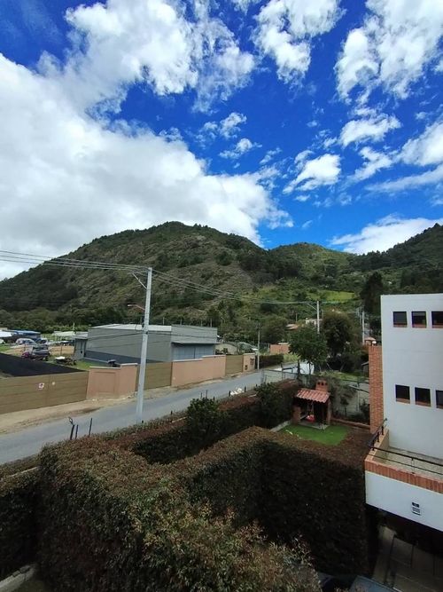 Casa de 4 alcobas en venta en Fonquetá, Chía, 290 m² · foto 18 de 24