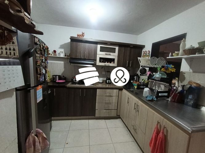 Casa de 5 alcobas en venta en El Salvador, Medellín, 130 m² · foto 4 de 14