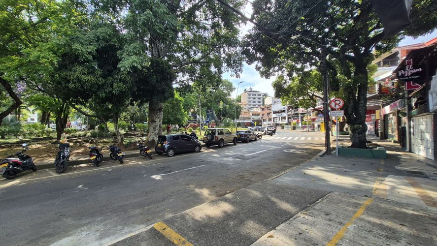 Local en arriendo en San Fernando Viejo, Cali, 573 m² · foto 21 de 22