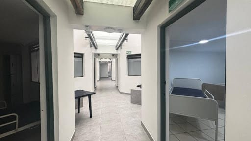 Casa de 20 alcobas en venta en Laura Vicuña, Chía, 900 m² · foto 9 de 24