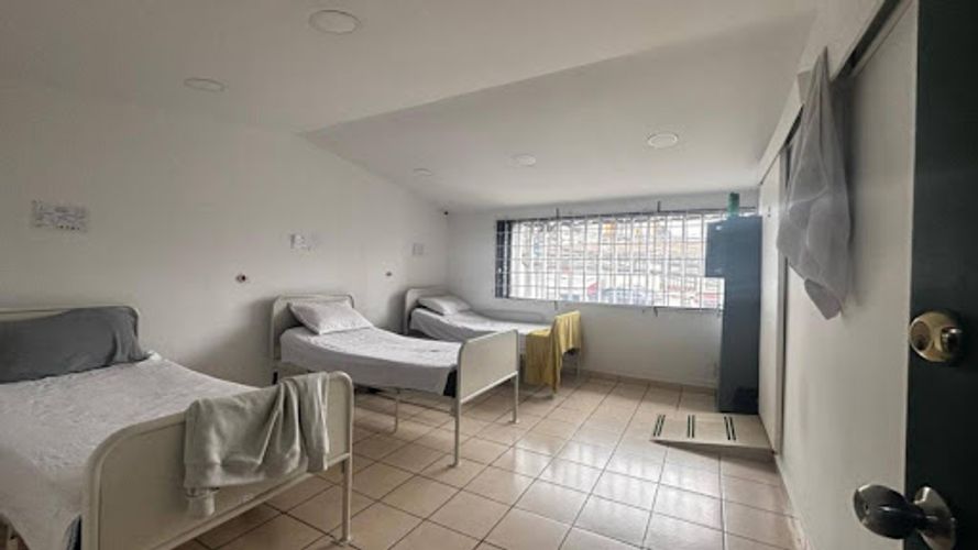 Casa de 20 alcobas en venta en Laura Vicuña, Chía, 900 m² · foto 14 de 24