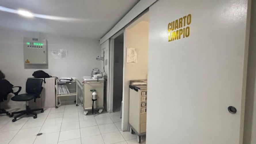 Edificio en venta en Laura Vicuña, Chía, 900 m² · foto 13 de 24