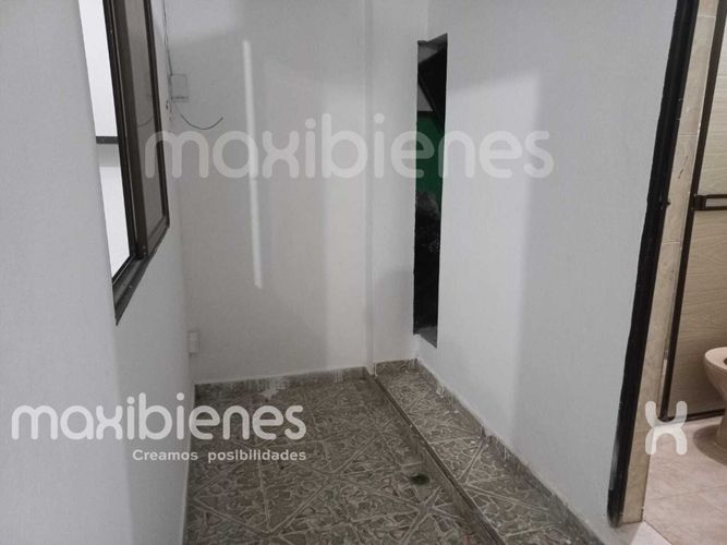 Apartamento de 3 alcobas en venta en Laureles, Apartado, 98 m² · foto 11 de 16