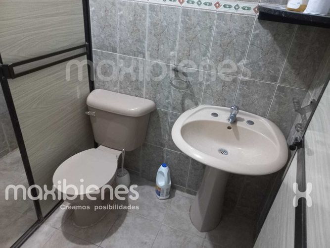 Apartamento de 3 alcobas en venta en Laureles, Apartado, 98 m² · foto 12 de 16