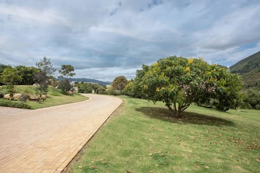 Lote en venta en Paso Real, La Calera, 14329 m² · foto 2 de 13