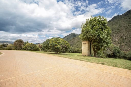Lote en venta en Paso Real, La Calera, 14329 m² · foto 5 de 13