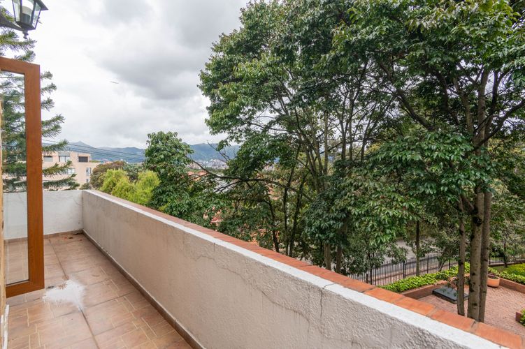 Casa de 4 alcobas en venta en Club De Los Lagartos, Bogotá, 268 m² · foto 5 de 20