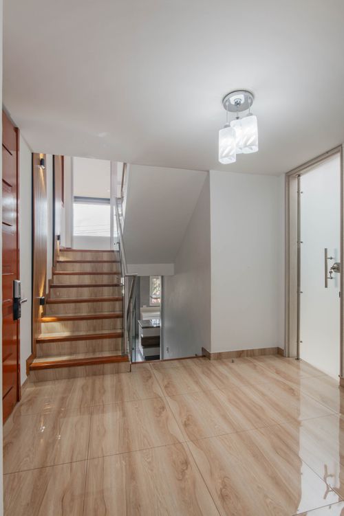 Casa de 4 alcobas en venta en Club De Los Lagartos, Bogotá, 268 m² · foto 8 de 20