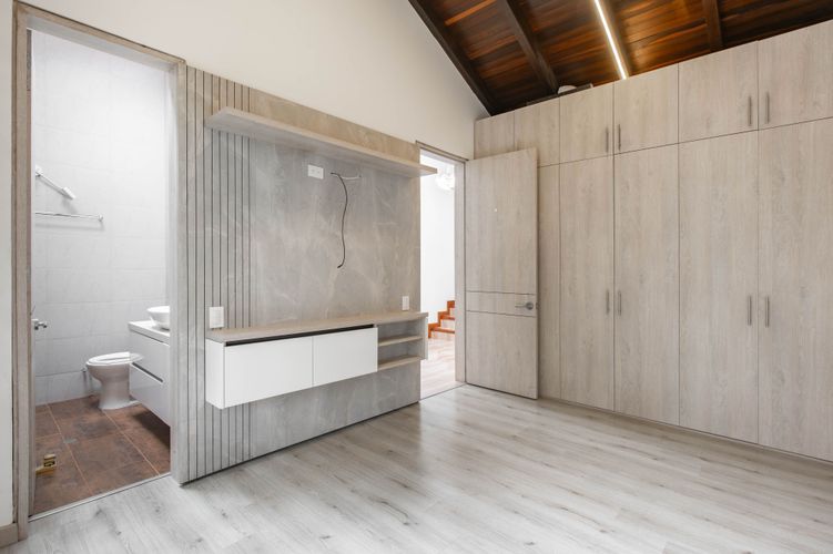 Casa de 4 alcobas en venta en Club De Los Lagartos, Bogotá, 268 m² · foto 13 de 20