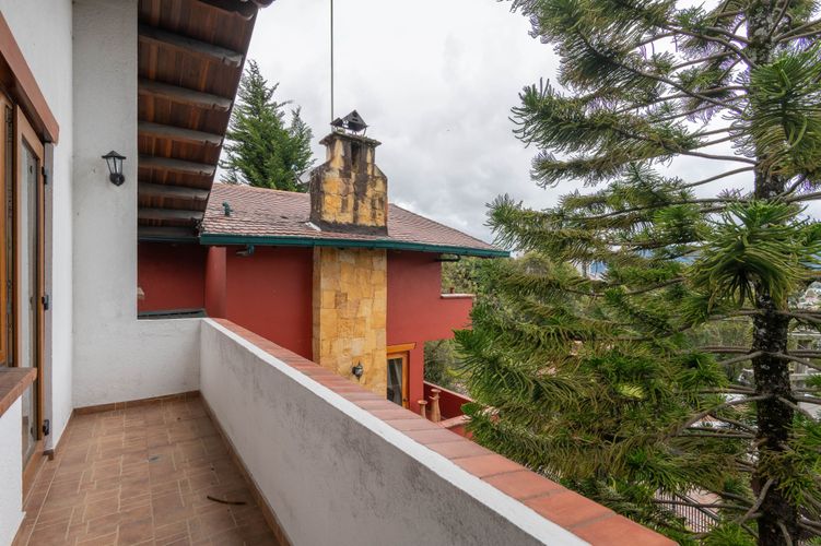 Casa de 4 alcobas en venta en Club De Los Lagartos, Bogotá, 268 m² · foto 19 de 20