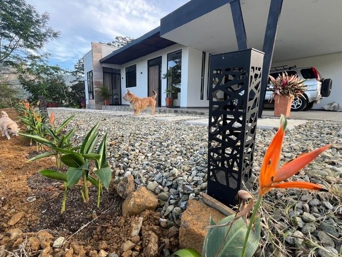 Casa de 5 alcobas en venta en El Noral, Copacabana · foto 3 de 24