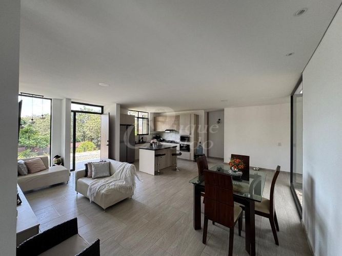 Casa de 5 alcobas en venta en El Noral, Copacabana · foto 7 de 24