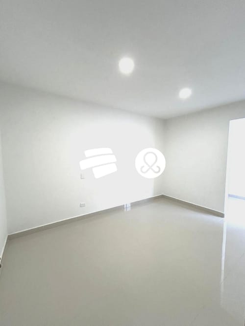 Casa de 3 alcobas en venta en La Ceja, 76 m² · foto 3 de 12