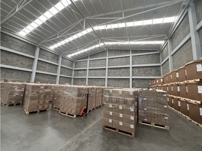 Bodega en arriendo en Siberia, Mosquera, 1216 m² · foto 2 de 13