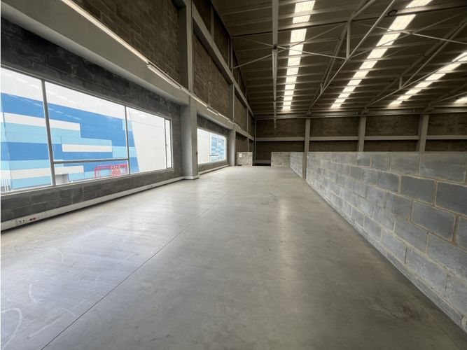 Bodega en arriendo en Siberia, Mosquera, 1216 m² · foto 13 de 13