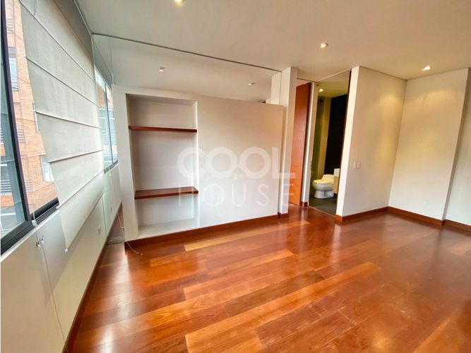 Apartamento de 1 alcoba en venta en El Virrey, Bogotá, 47 m² · foto 6 de 10