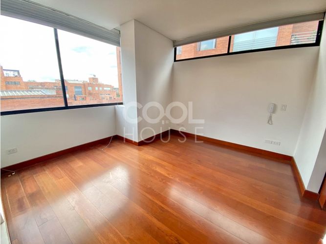 Apartamento de 1 alcoba en venta en El Virrey, Bogotá, 47 m² · foto 7 de 10