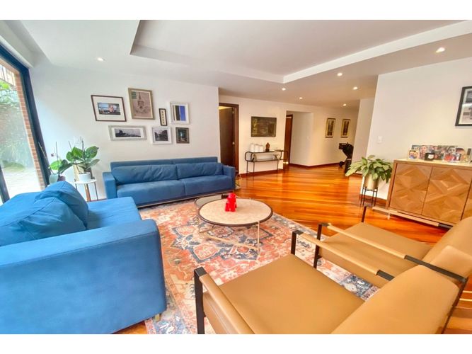 Apartamento de 2 alcobas en venta en Chico, Bogotá, 150 m² · foto 3 de 15