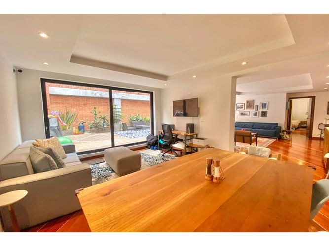 Apartamento de 2 alcobas en venta en Chico, Bogotá, 150 m² · foto 4 de 15