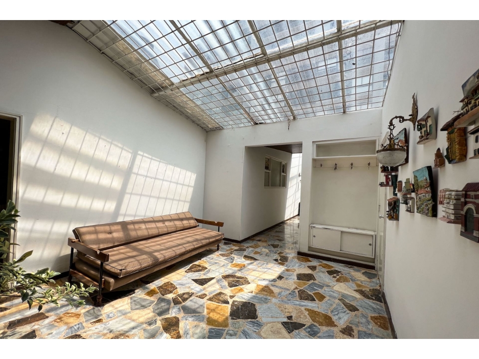 Casa en venta en Santa Paula, Bogotá · foto 9 de 17