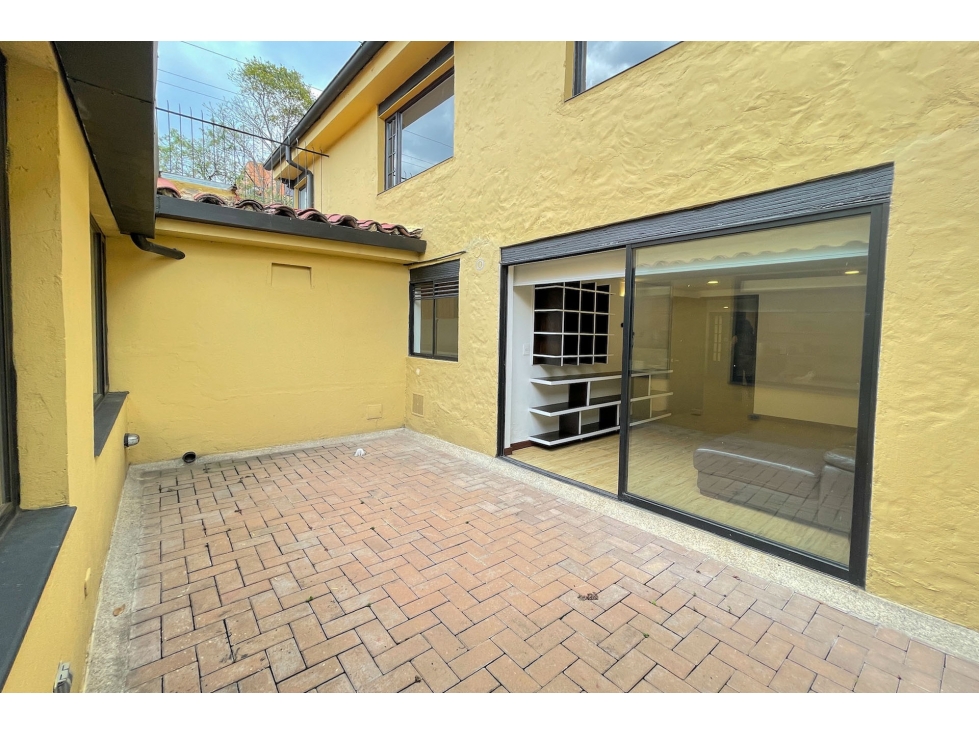 Casa en venta en Santa Ana, Bogotá · foto 3 de 24