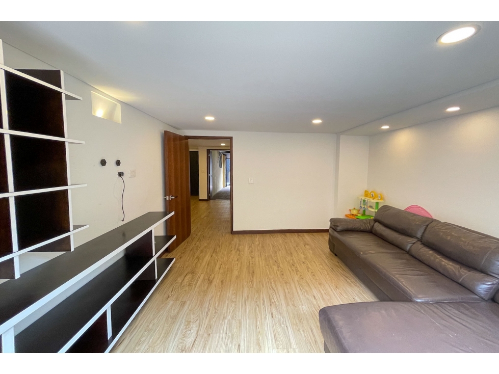 Casa en venta en Santa Ana, Bogotá · foto 9 de 24