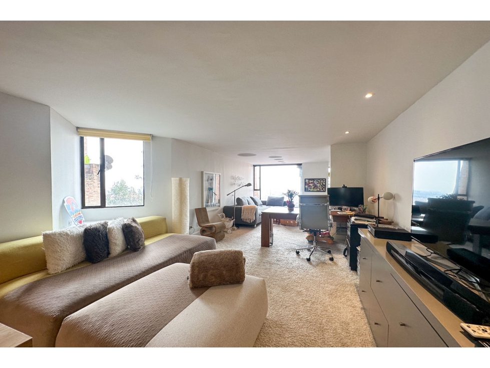 Apartamento en venta en Los Rosales, Bogotá · foto 17 de 24